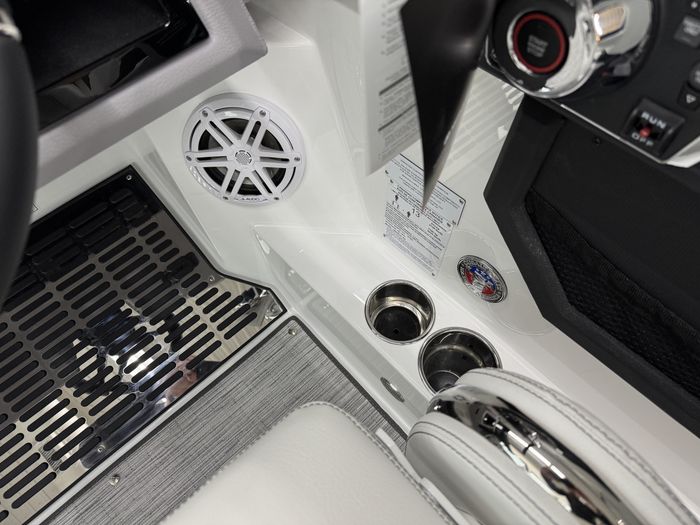 2025 Cobalt R4 Photo 23 sur 40