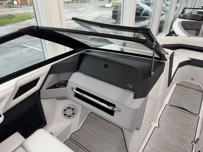 2025 Cobalt R4 Photo 16 sur 40
