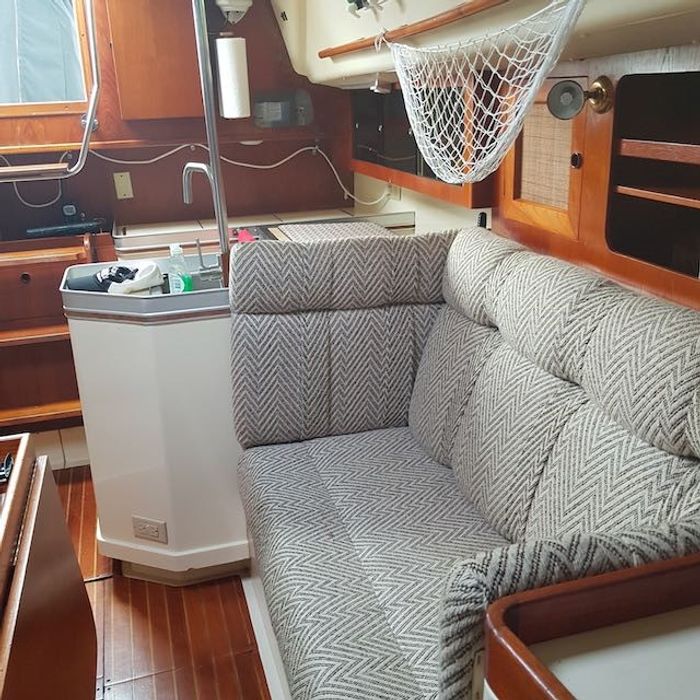 1982 CS Yachts CS 36 Traditional Photo 17 of 32