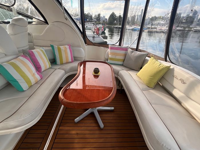 2000 Sea Ray 380 Sundancer M/C Photo 22 of 41