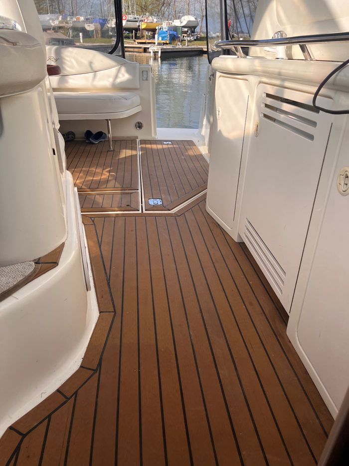 2000 Sea Ray 380 Sundancer M/C Photo 23 of 41