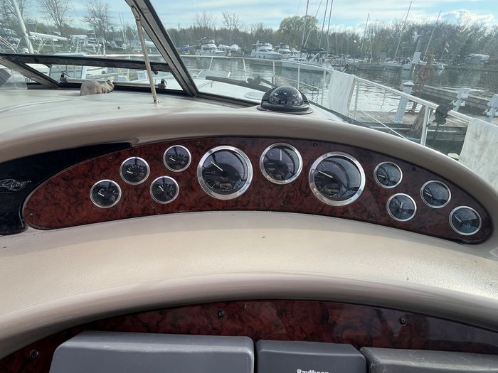 2000 Sea Ray 380 Sundancer M/C Photo 10 of 41