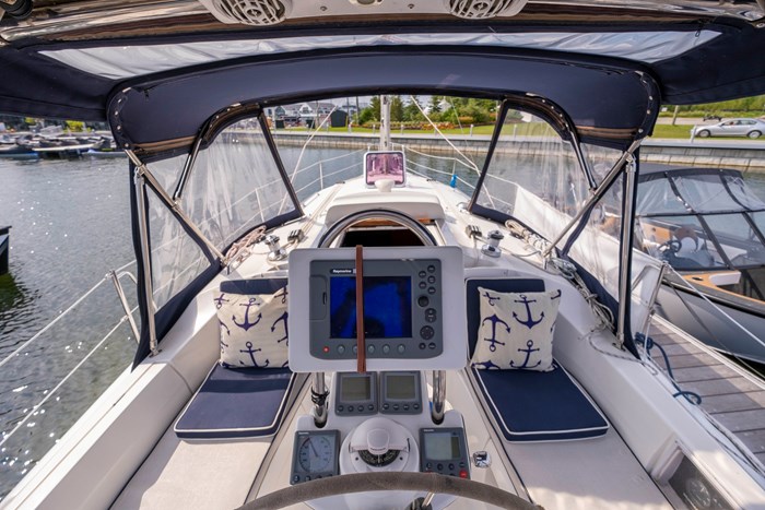 2007 Hunter 33 Photo 8 sur 27