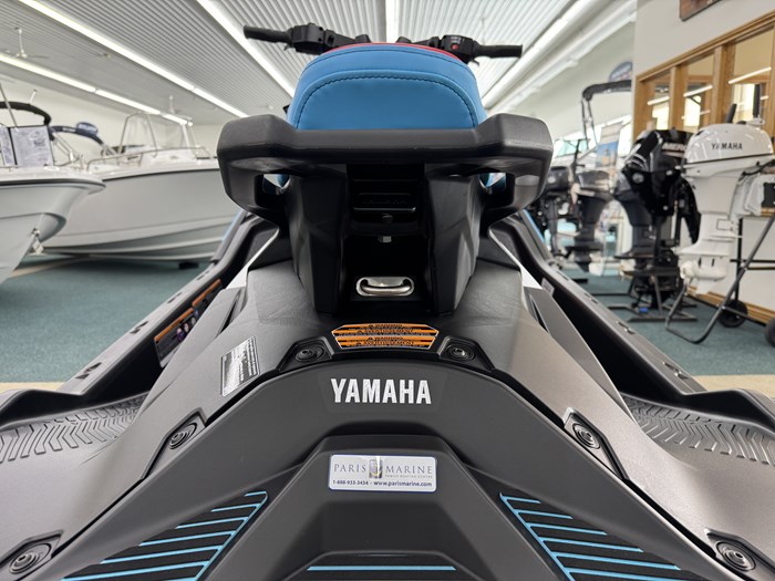 2025 Yamaha WaveRunner® JetBlaster® DLX 3-Up Photo 6 of 21