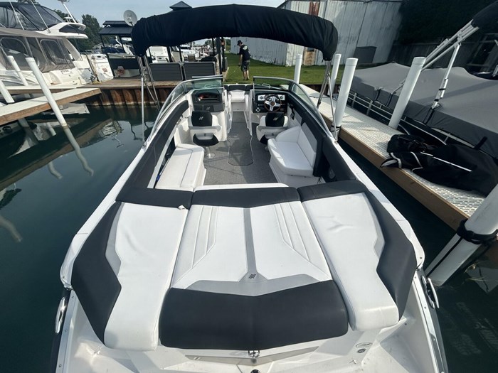 2013 Four Winns H260 Photo 15 sur 32