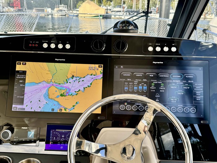 2022 Boston Whaler 405 Conquest Photo 15 sur 42