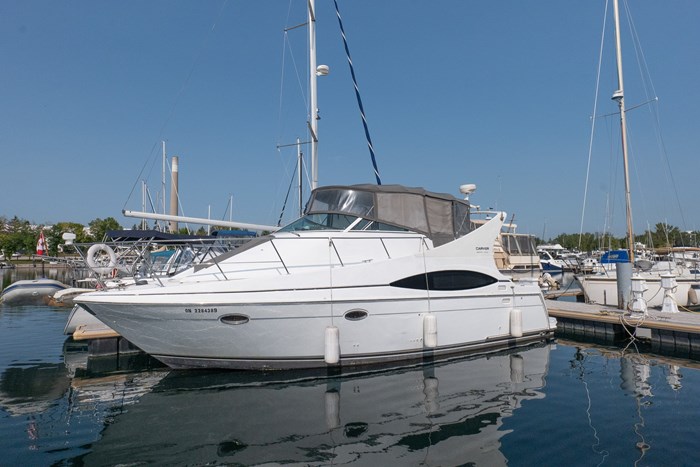 1999 Carver 350 Mariner Photo 1 sur 19