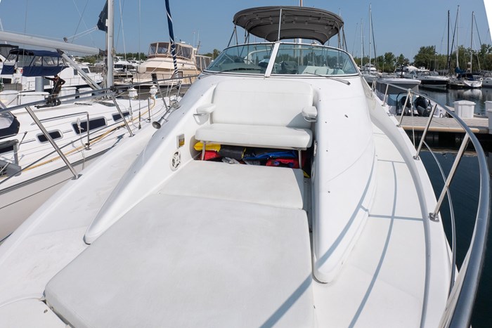 1999 Carver 350 Mariner Photo 5 sur 19