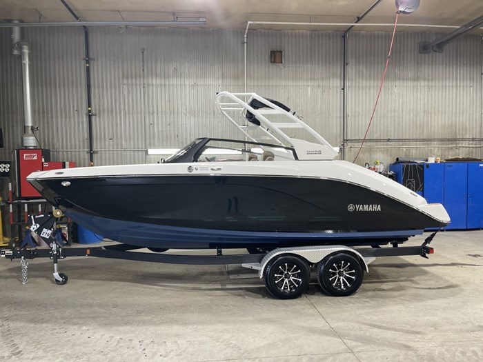 2025 Yamaha 222S Photo 1 sur 30