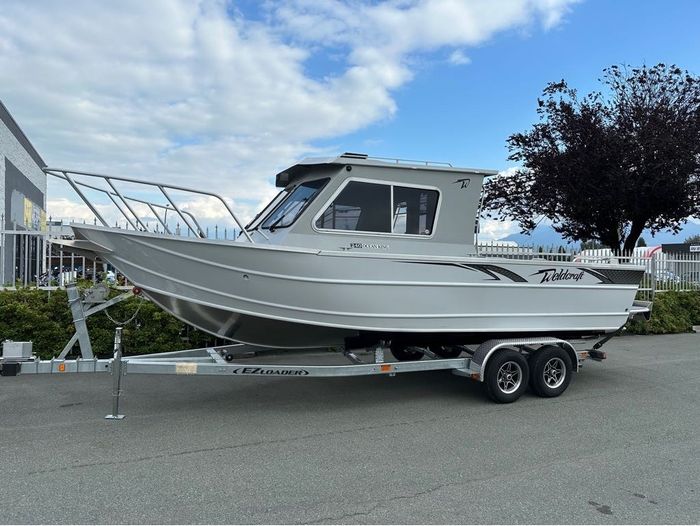 2026 Weldcraft 240 Ocean King Photo 1 of 14