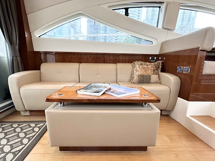 2012 Sea Ray 450 Sedan Bridge Photo 12 sur 52
