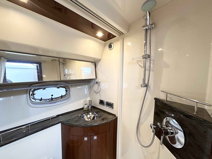 2012 Sea Ray 450 Sedan Bridge Photo 34 sur 52