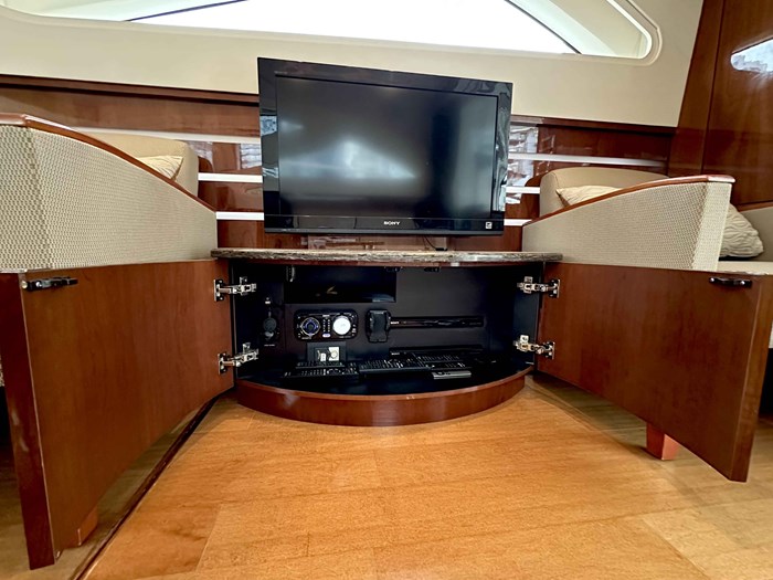 2012 Sea Ray 450 Sedan Bridge Photo 37 sur 52