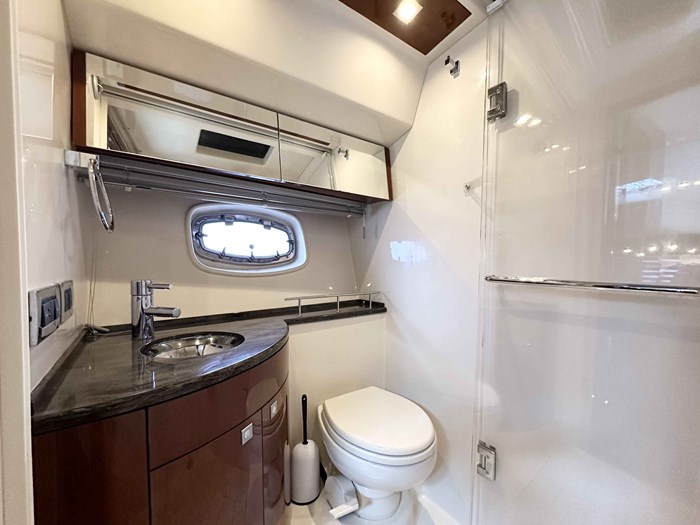 2012 Sea Ray 450 Sedan Bridge Photo 27 sur 52