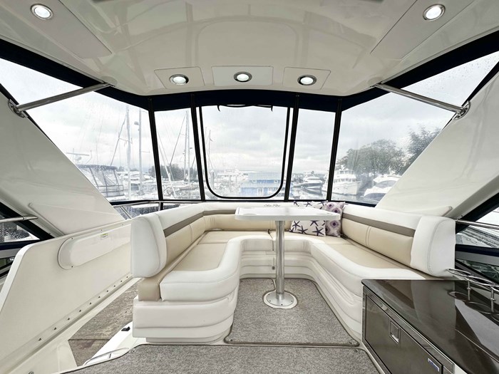 2012 Sea Ray 450 Sedan Bridge Photo 40 sur 52