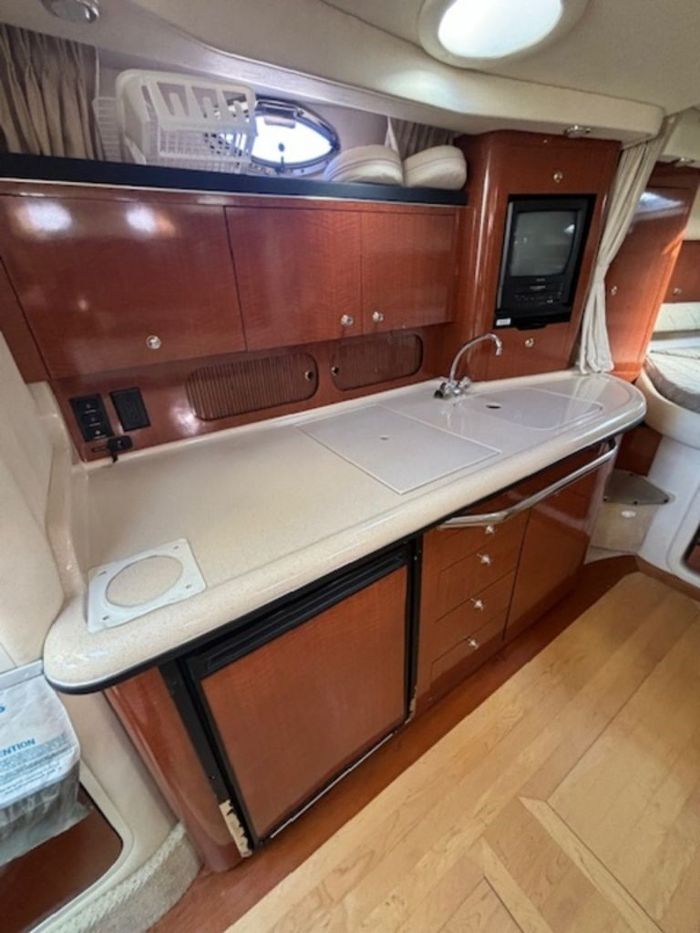 2003 Sea Ray 340 Sundancer Photo 14 sur 22