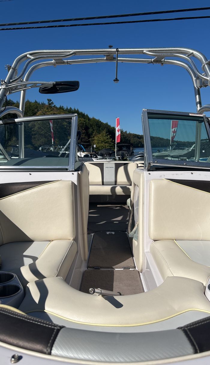 2008 Nautique SUPER AIR 210 Photo 6 sur 8