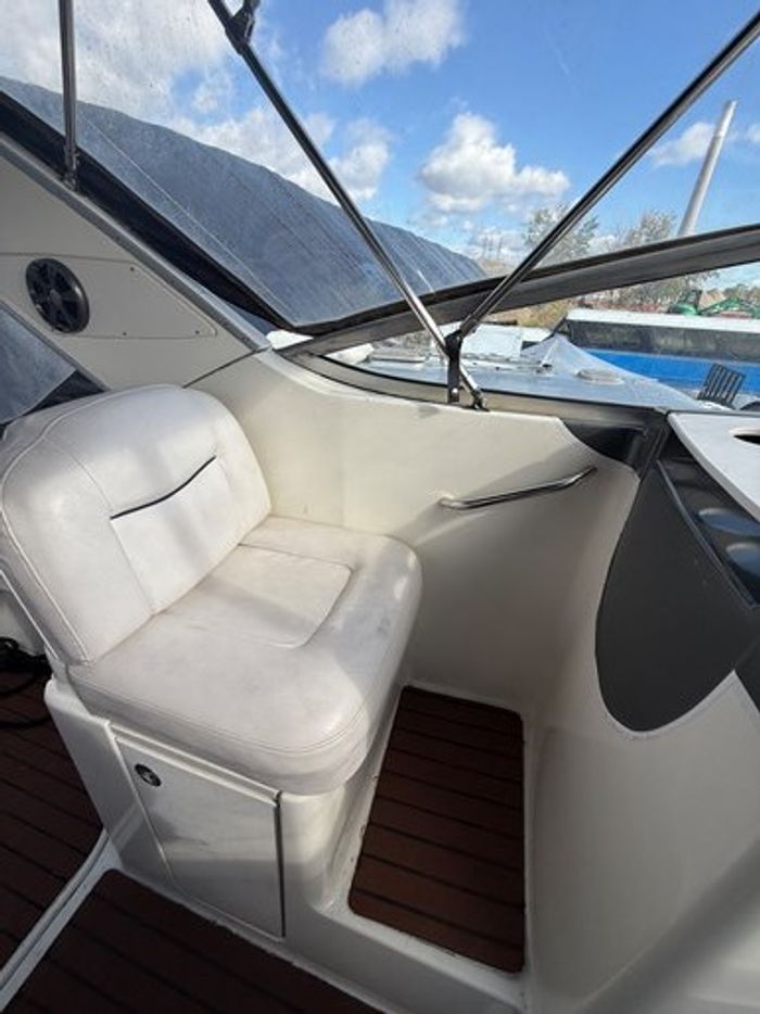 2005 Bayliner 305 Ciera Photo 9 sur 22