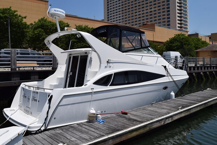 2006 Carver 36 Mariner Photo 1 sur 32