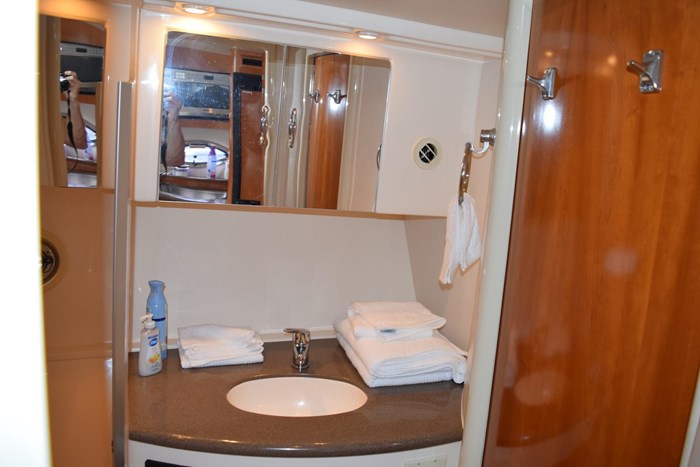 2006 Carver 36 Mariner Photo 23 sur 32