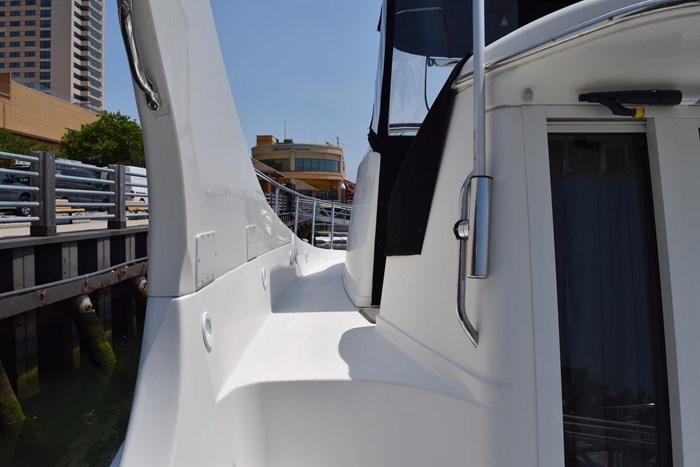 2006 Carver 36 Mariner Photo 6 sur 32