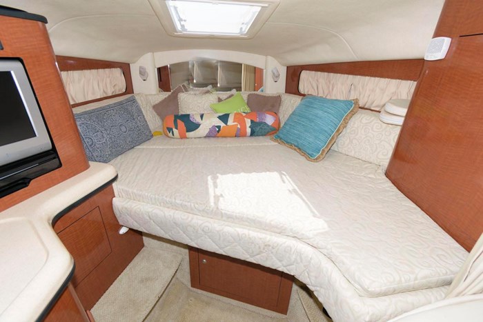 2005 Sea Ray 300 Sundancer Photo 18 sur 26