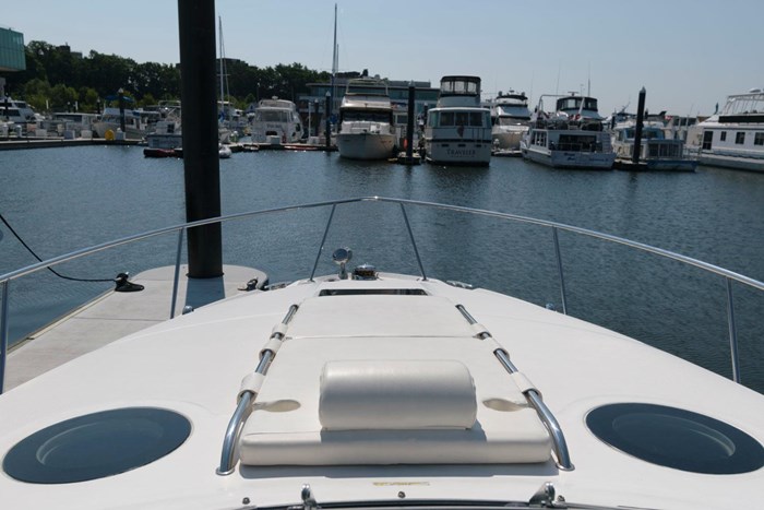 2005 Sea Ray 300 Sundancer Photo 13 sur 26