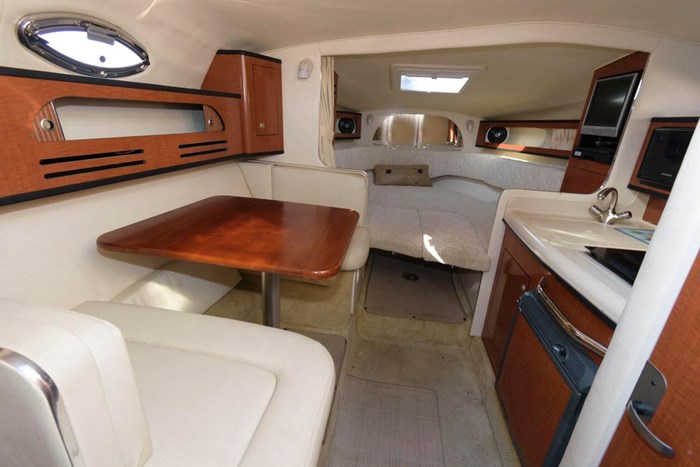 2005 Sea Ray 280 Sundancer Photo 7 sur 14