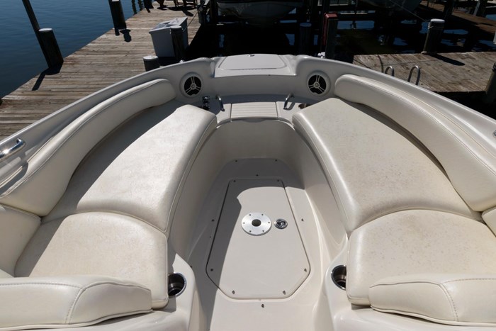 2007 Sea Ray 240 Sundeck Photo 6 sur 12