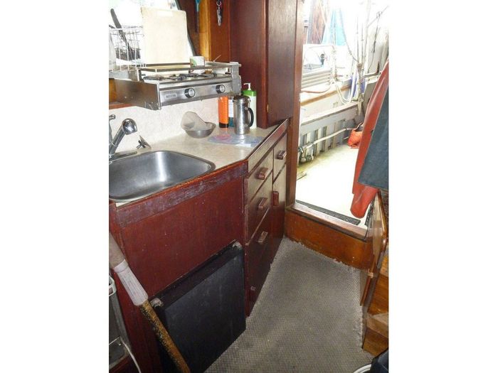 1964 Fred McLeod Prawn Boat Photo 25 of 38