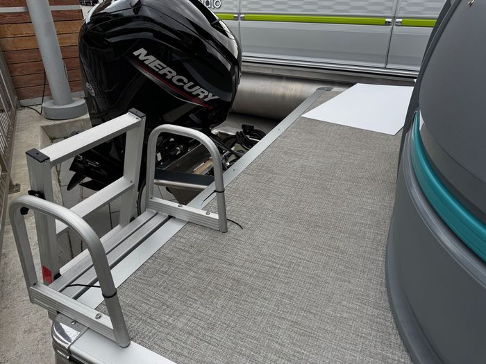 2025 Legend 23 Halo 360 Sport Photo 17 of 23