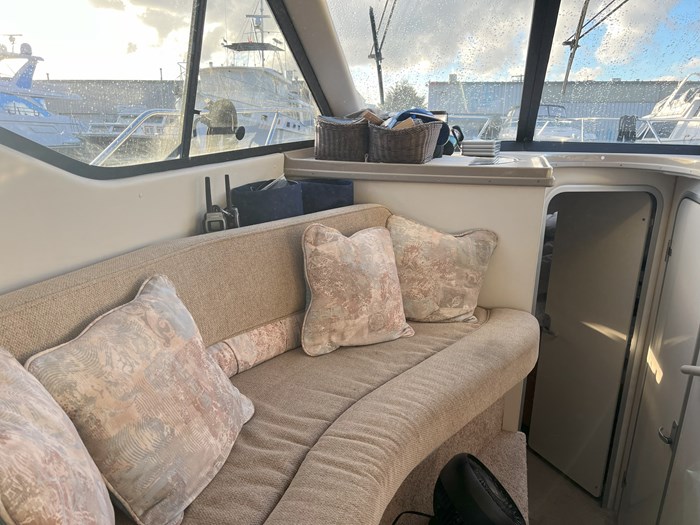 2001 Bayliner Ciera 3258 Command Bridge Photo 12 sur 25