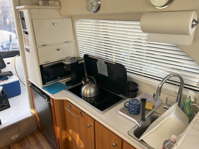 2001 Bayliner Ciera 3258 Command Bridge Photo 14 sur 25