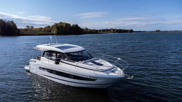 2021 Jeanneau NC37 Photo 2 sur 20