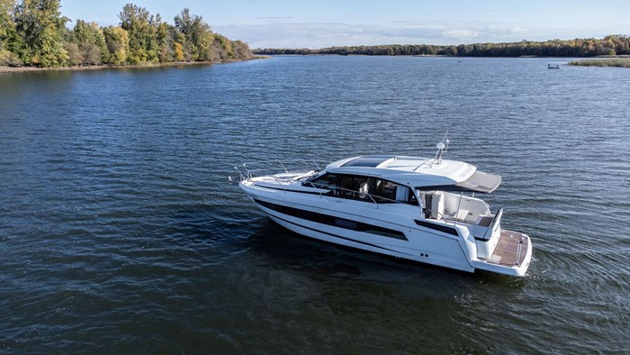 2021 Jeanneau NC37 Photo 13 sur 20