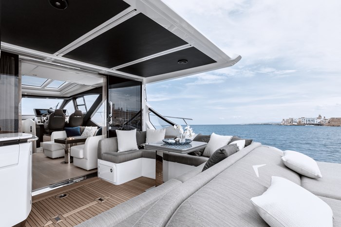 2025 Azimut S6 Photo 11 sur 32