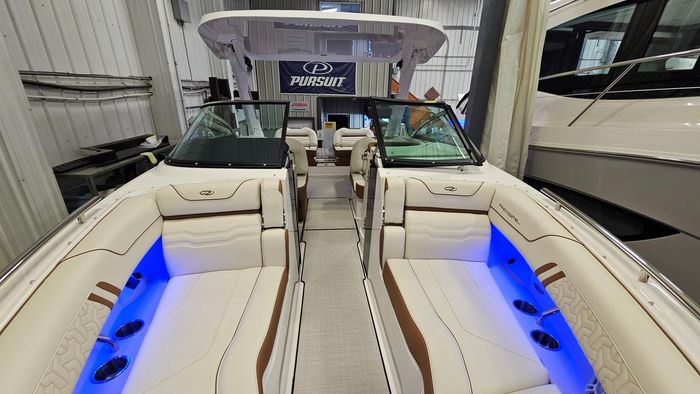 2025 Regal LS9 Ultimate Photo 22 sur 56