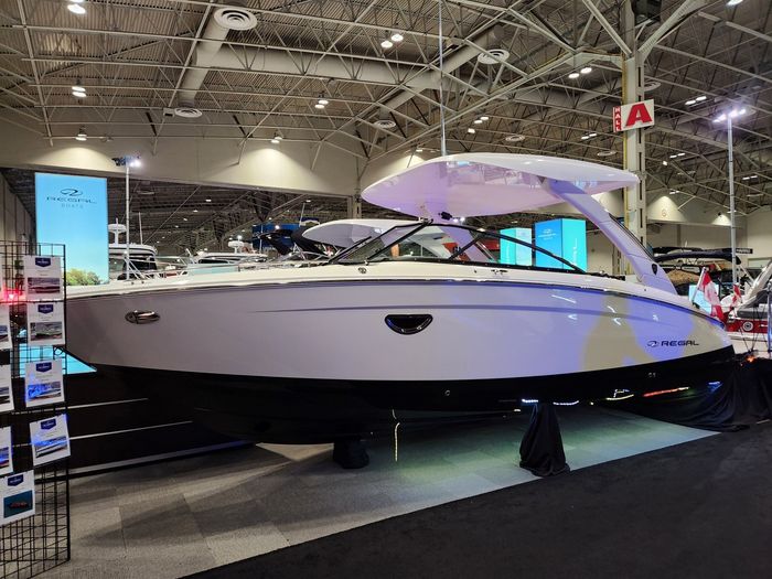 2025 Regal LS9 Ultimate Photo 1 sur 56
