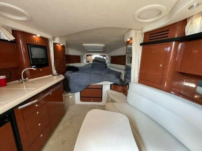 2003 Sea Ray 340 Sundancer Photo 29 sur 45