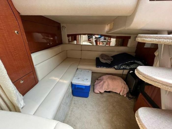 2003 Sea Ray 340 Sundancer Photo 38 sur 45