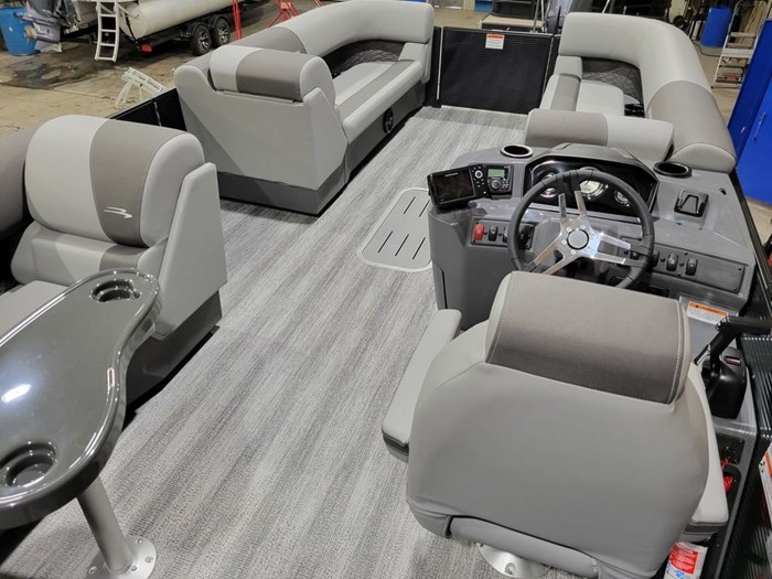 2025 Bennington 23S Cruise L-Bench SPS Tri-Toon Photo 21 sur 25