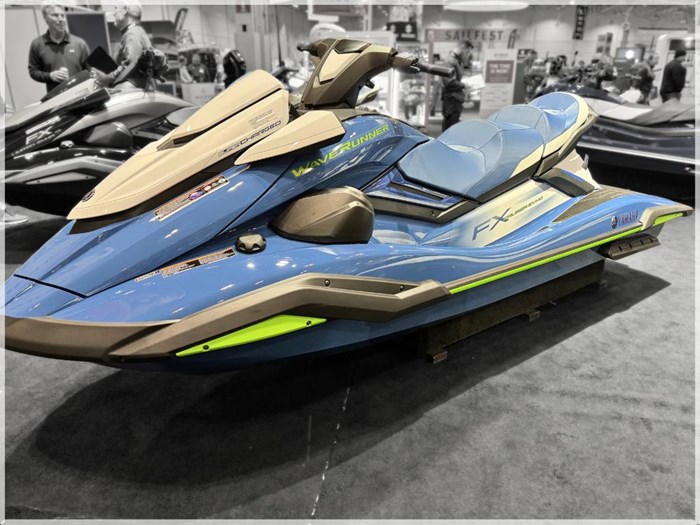 2024 Yamaha FX Cruiser SVHO W/Audio + $500 Watersports Pkg Inc Photo 7 sur 19