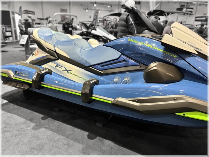 2024 Yamaha FX Cruiser SVHO W/Audio + $500 Watersports Pkg Inc Photo 8 sur 19