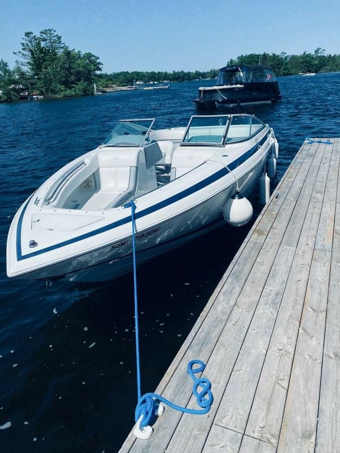 1999 Cobalt 252BR Photo 3 of 32