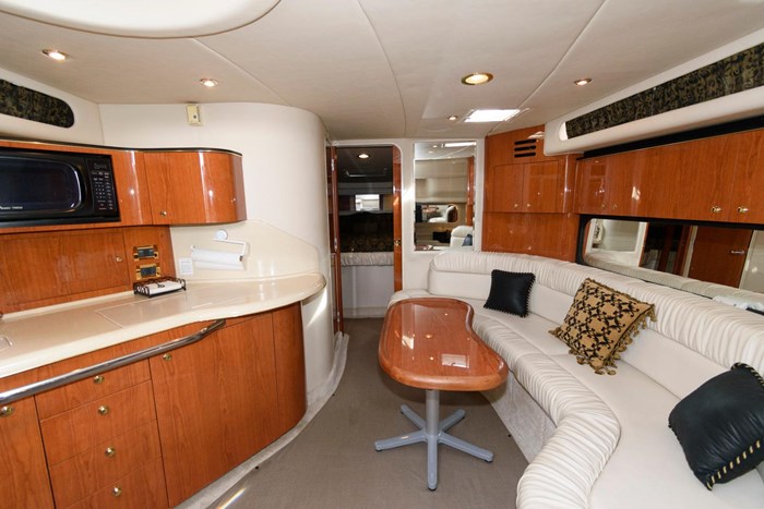 1999 Sea Ray 380 Sundancer Photo 17 sur 24