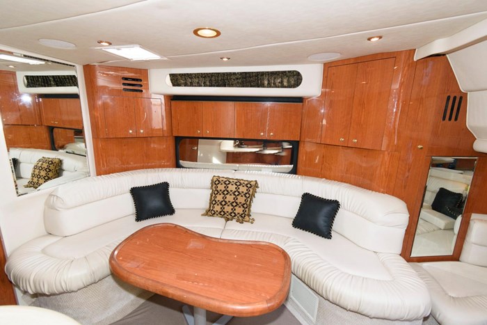 1999 Sea Ray 380 Sundancer Photo 15 sur 24