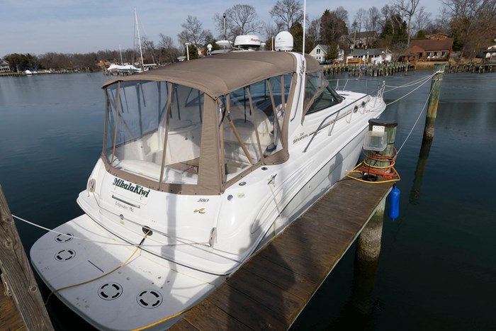 1999 Sea Ray 380 Sundancer Photo 4 sur 24