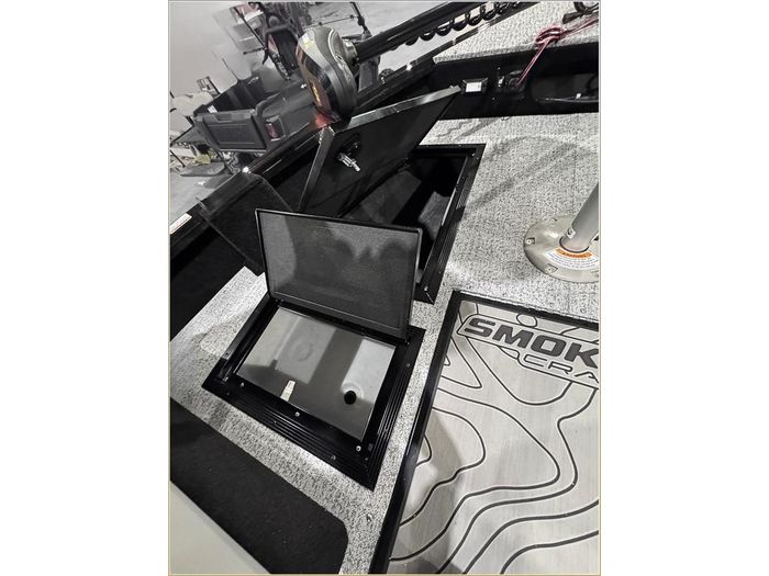 2025 Smoker Craft Adventurer 188 DC Pro Contour Photo 26 of 42