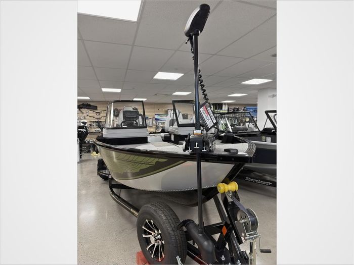 2025 Smoker Craft Adventurer 188 DC Pro Contour Photo 5 of 42