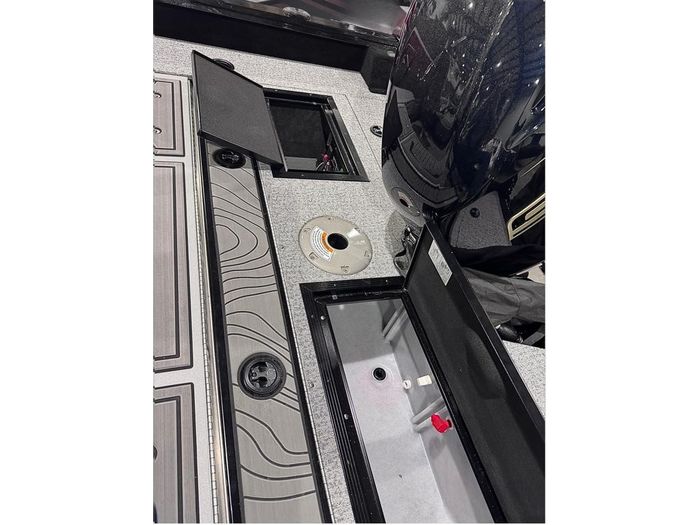 2025 Smoker Craft Adventurer 188 DC Pro Contour Photo 20 of 42